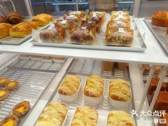 -好利来(上海长宁龙之梦店)
