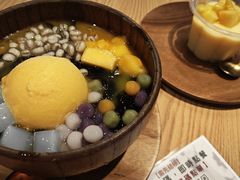 -杏甜品(尖沙咀加拿分道店)