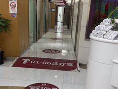 -雅悦齿科(顾村公园店)