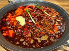 -旧街市鲜货老火锅(大光路店)