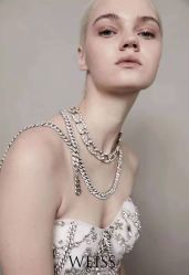 -Renee芮亦婚纱(原丽莎)