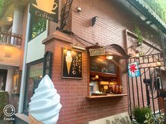 门面-古董花园(思南路42弄小区店)