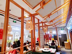大堂-三人行骨头王火锅(长寿店)