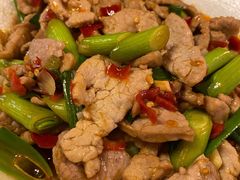 糟辣小炒肉-山石榴·贵州菜(丰盛里店)