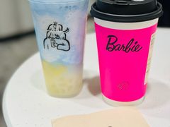-喜茶(迪士尼小镇·平行宇宙店)
