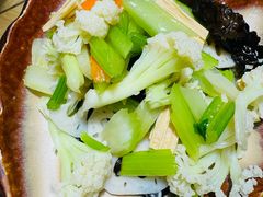 -8号蒸饺精品炖鸽子(康特商街店)