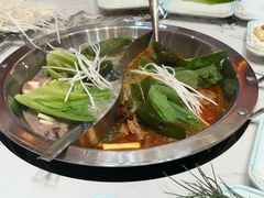 -撒拉人家.酸菜牦牛肉火锅
