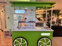 -亮马河饭店翠雅咖啡厅