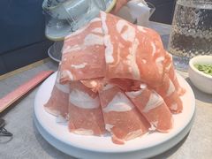 -洞庭洲·防空洞火锅·烧烤·铜锅涮肉(新百广场店)