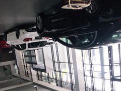 -上海星瀚奔驰4S店(红柳路店)