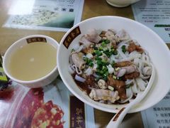 生滚猪粉肠汤河粉-荔林食店(西华路店)