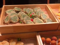 -怡聚轩全日制自助餐厅(大中华喜来登酒店)