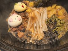 -万里闯关东铁锅炖菜馆(高新旗舰店)