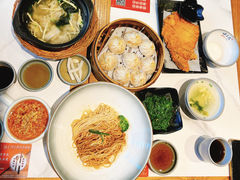 -馋三尺蟹粉小笼(人民广场店)