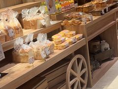 -西村叔叔的店·面包·甜品·蛋糕(崂山丽达店)
