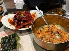 -草家酱蟹炭火烤肉店(珲春南路一店)