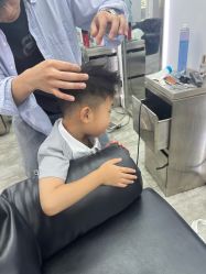 -HANYI韩艺形象店