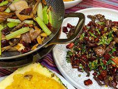 -香巴拉云南餐厅(华莱坞店)