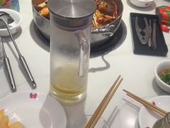 -七欣天香辣蟹火锅(闵行浦江欢乐颂店)