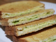 咖椰吐司-HELLO 27 意面·沙拉·帕尼尼