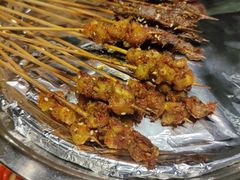 -龙巢盱眙龙虾·牛蛙·烧烤宵夜(八卦岭店)
