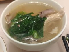 竹笙火腿炖草鸡-上海老站(徐家汇店)