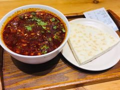 -牵人麻辣粉(粉巷店)