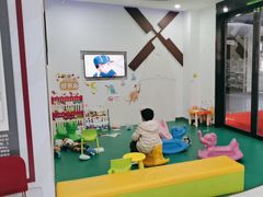 -雅悦齿科(顾村公园店)