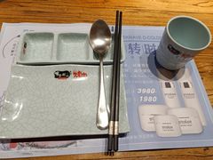 餐具摆设-金刚山黑牛炭火自助烤肉(西大望路店)