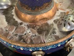 -毛辣果·贵州红酸汤牛肉火锅(西单店)