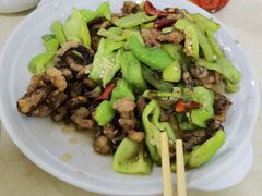 -满口香饭店