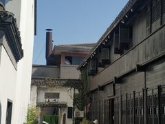 -河畔春天时尚餐厅