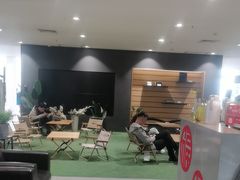 -上汽大众西安元泰4S店(浐灞生态区店)