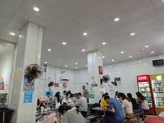 -易记皮肚面(明瓦廊店)