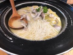 能喝汤的酸菜鱼-九锅一堂酸菜鱼(新南凯德直营店)