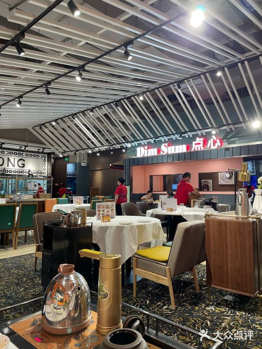 稻香酒家·34年老字号·港式粤菜(汉街店)大堂图片