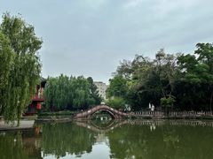 -房湖公园