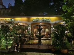 -火车头法国西餐厅