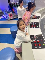 -MINI MARS KIDS CLUB亲子家庭中心(杨浦黄兴店)