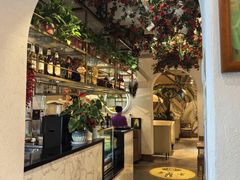 -金孔雀德宏傣味餐馆(魏公村店)