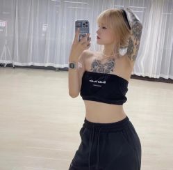 -AYO SALON