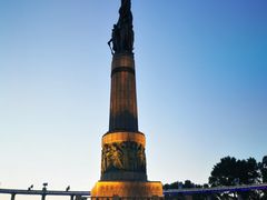 -人民防洪胜利纪念塔