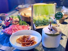 -大头椰·海南椰子鸡火锅(思明万象城店)