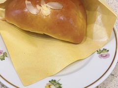 卡仕达奶油面包-都恩客(高岛屋百货店)
