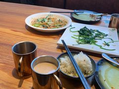 -塔哈尔·新疆盛宴(城西银泰店)