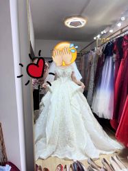 -NaNa婚纱礼服馆
