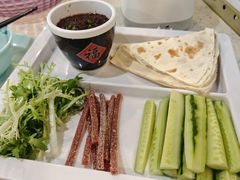 -巧克力渔家.小船海鲜胶东菜(万平口店)