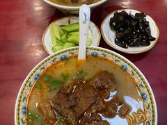 -金杨拉面王小吃面馆·牛三宝面·红烧牛肉粉