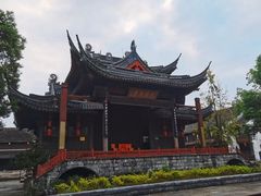 -鲁镇
