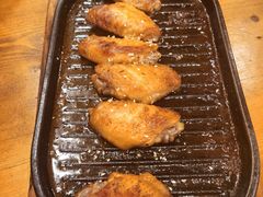 鸡翅-老东镇啤酒屋海鲜加工·蒸汽海鲜·海鲜烧烤(台东店)